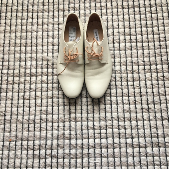 Steve Madden Men’s Dress Shoes Cream Size 10 - Picture 1 of 5